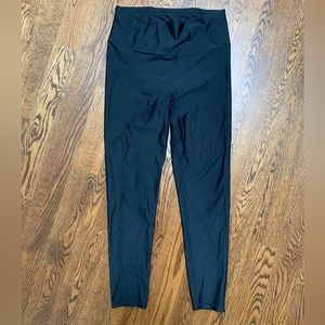 Sweaty Betty High rise, high shine 7/8 length leggings - size L